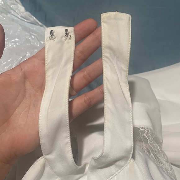 BCBG sexy ivory slit dress - Picture 5 of 5